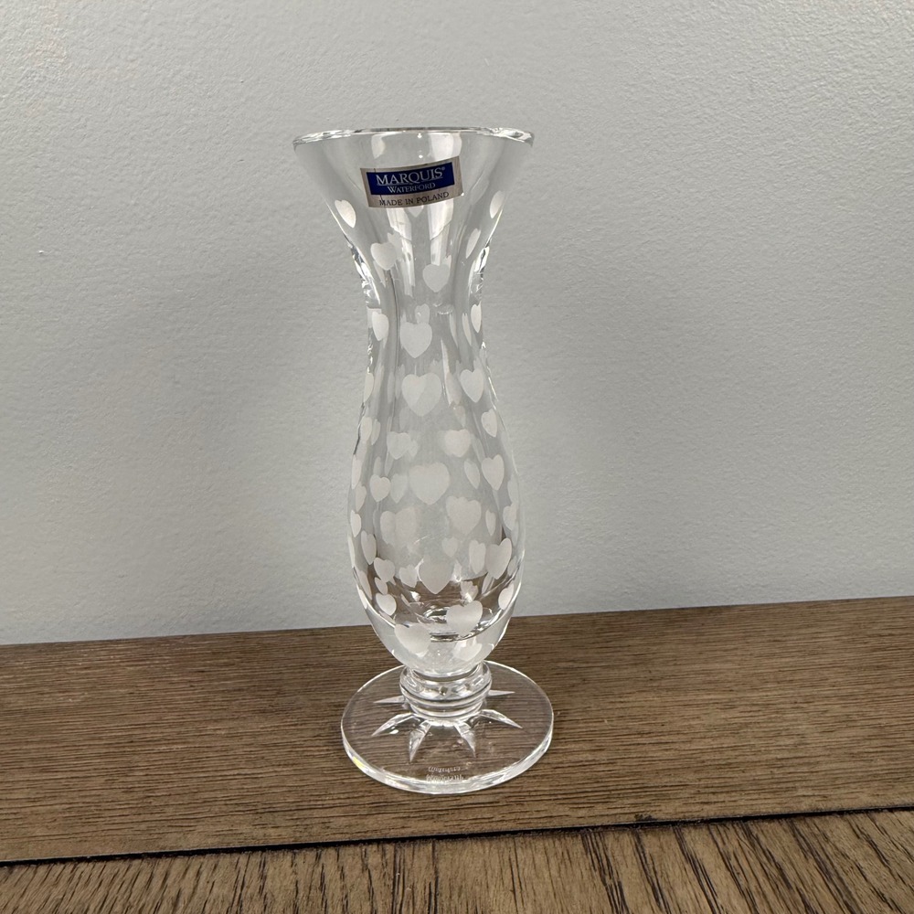 Marquis by Waterford Crystal Heart Bud Vase 7 Inch Frosted Hearts Poland Chip